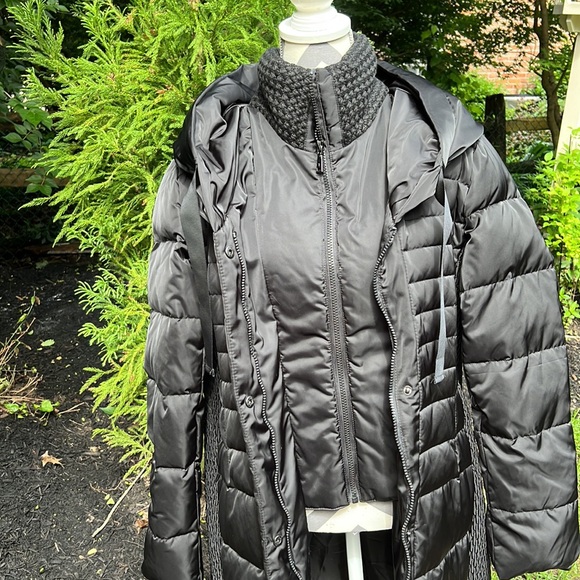 Beautiful New with tags Tahari black coat - Picture 6 of 11